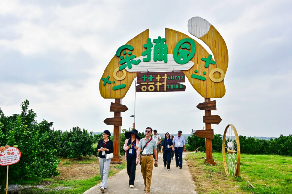 66f62fa6aff3b52b66b6b0a5e9025a50.png 66f62fa6aff3b52b66b6b0a5e9025a50.png