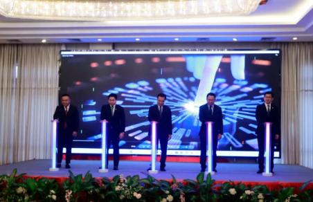e4b50f4d1959bfe86e8217dcce3b17a3.png e4b50f4d1959bfe86e8217dcce3b17a3.png